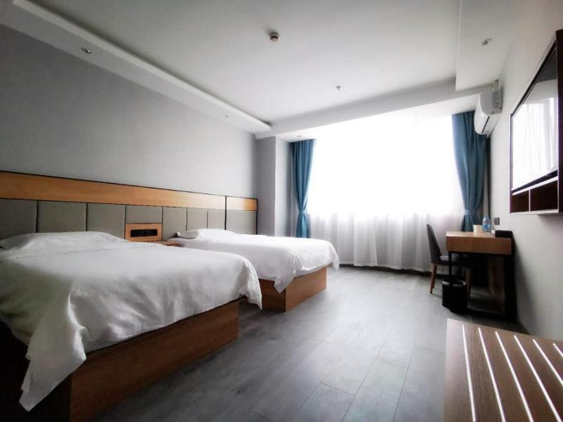 Greentree Inn Shanghai Songjiang University City New Songjiang Road Express Hotel Екстер'єр фото