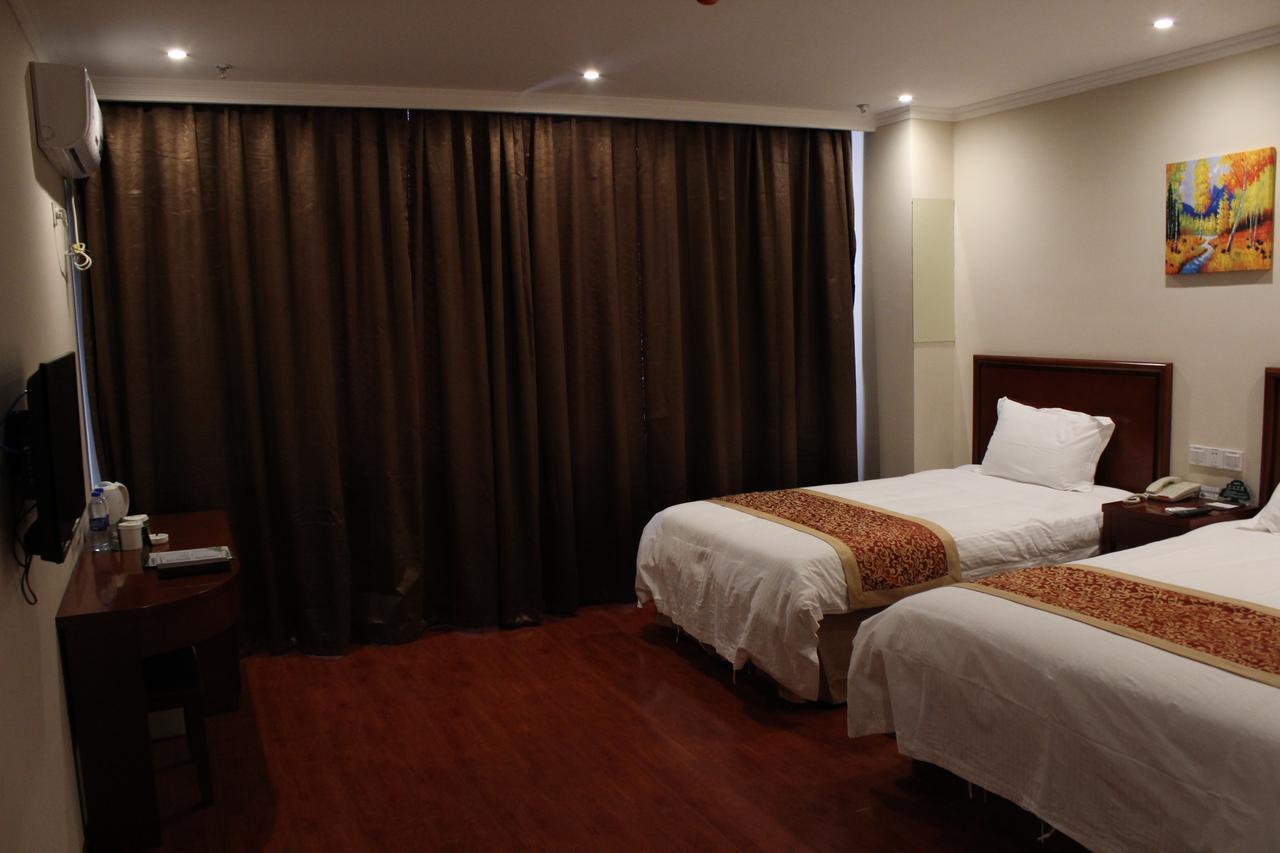 Greentree Inn Shanghai Songjiang University City New Songjiang Road Express Hotel Екстер'єр фото