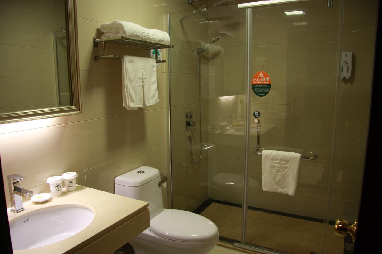 Greentree Inn Shanghai Songjiang University City New Songjiang Road Express Hotel Екстер'єр фото