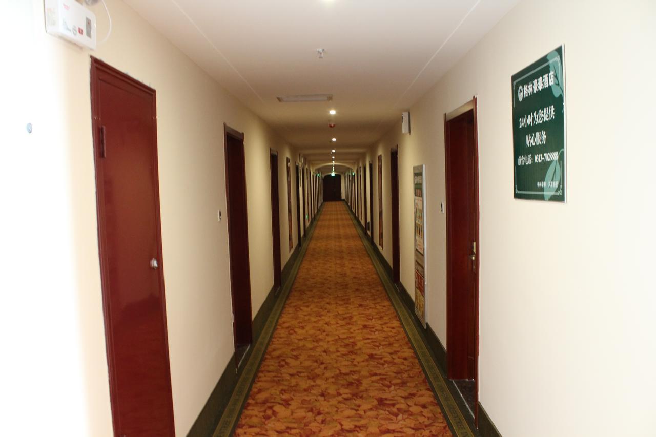 Greentree Inn Shanghai Songjiang University City New Songjiang Road Express Hotel Екстер'єр фото